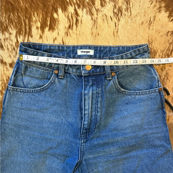 Wrangler 28x28 - Picture 3 of 5